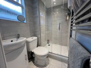 Photo 11- click for photo gallery